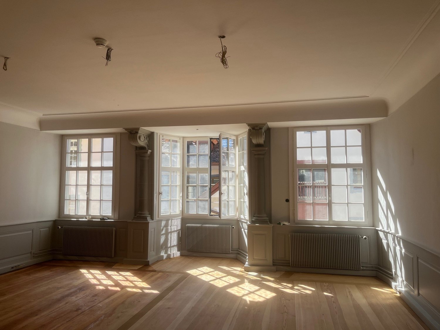 177m² office