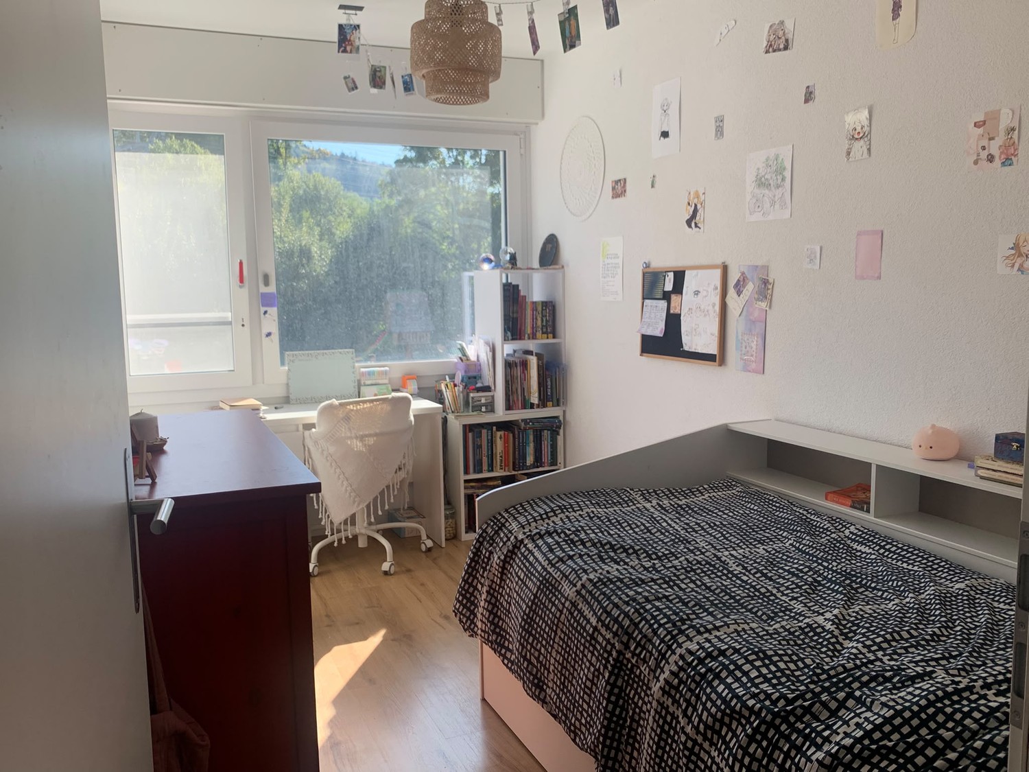 4 rooms apartment, photo 2 of 7