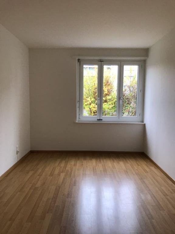 2 rooms apartment, photo 2 of 6