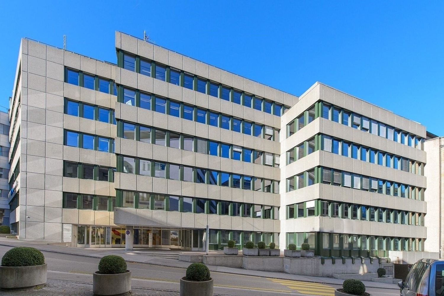 371m² office, photo 9 of 10