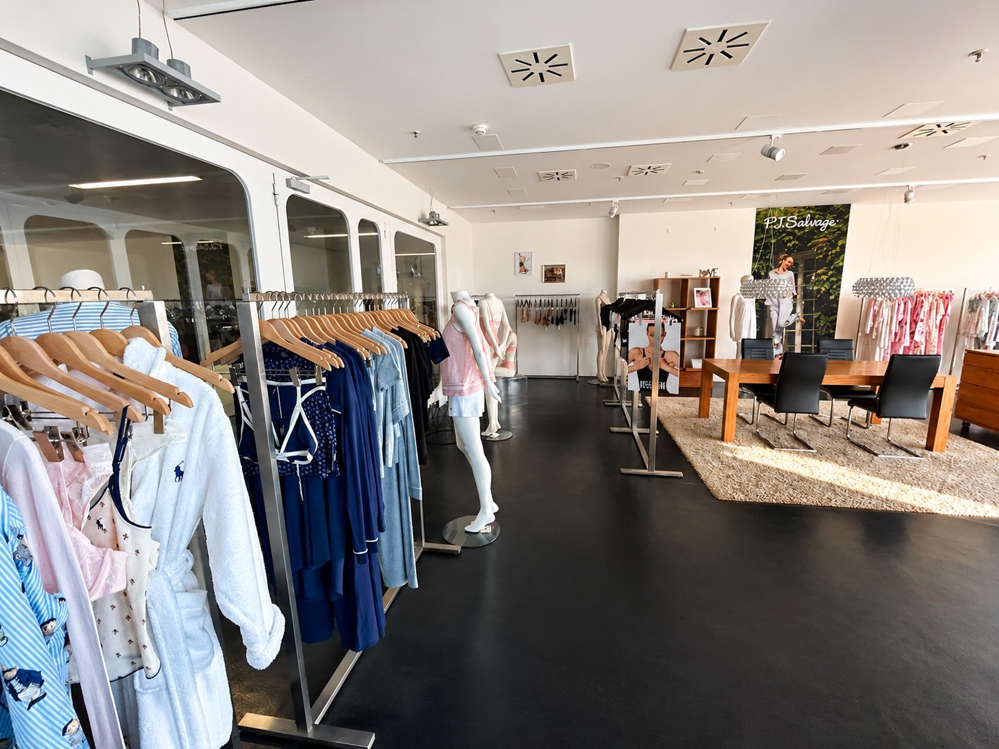 141m² commerciale