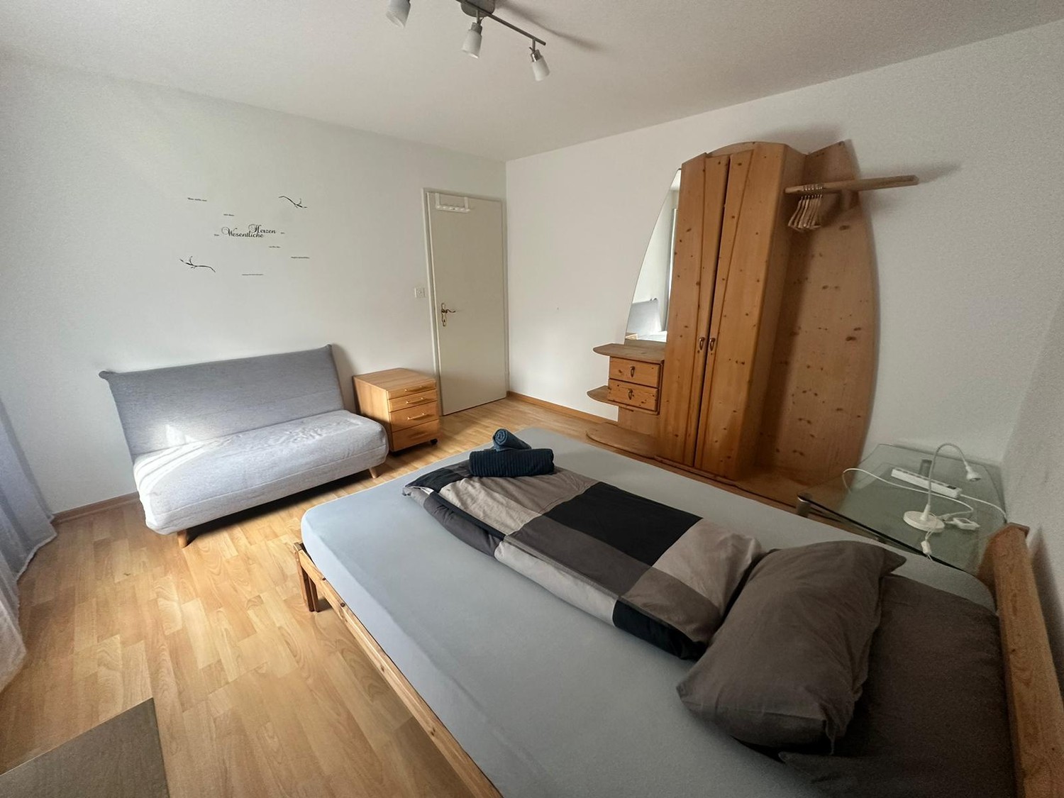 Chambre dans un appartement partagé