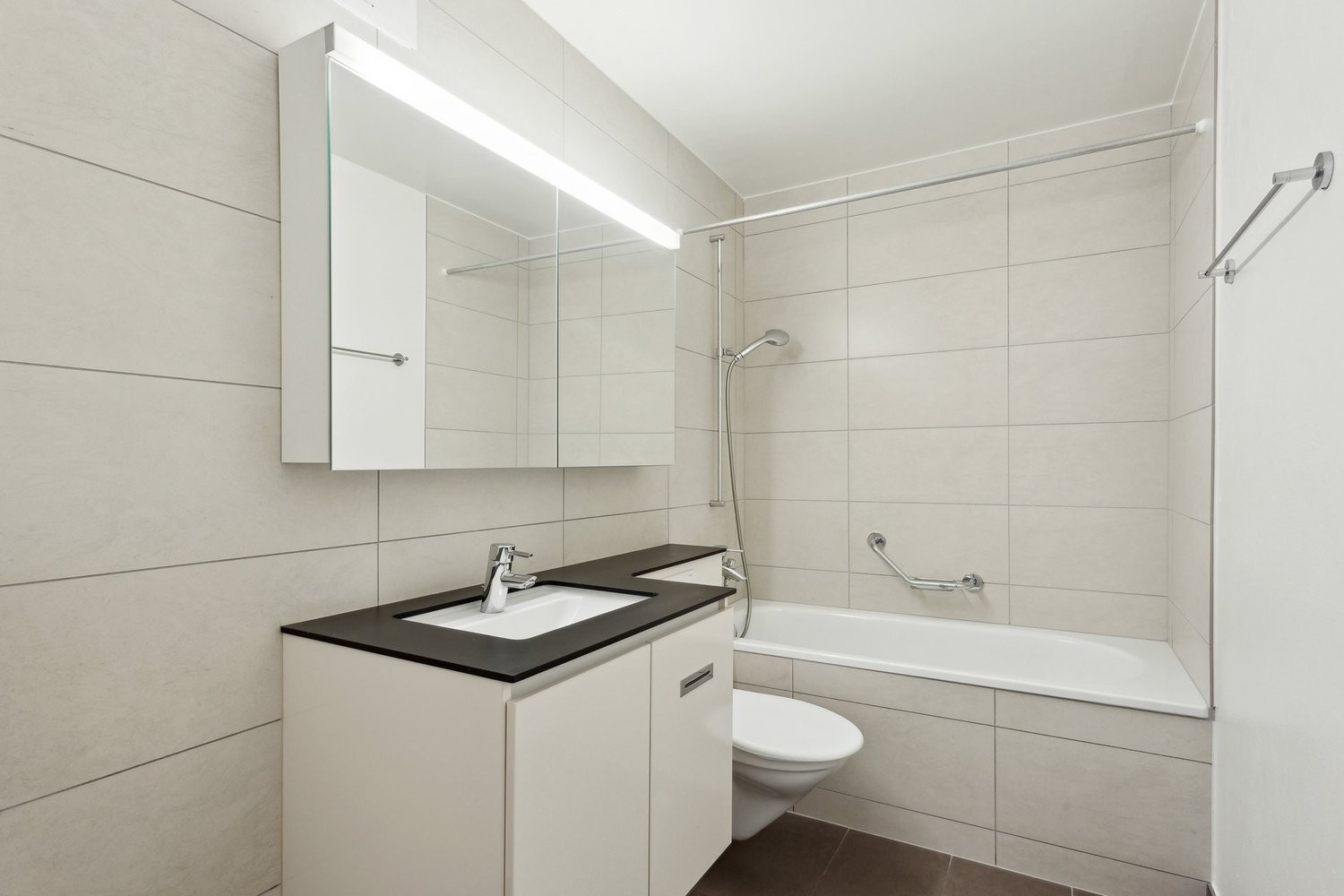 3 rooms apartment (4)