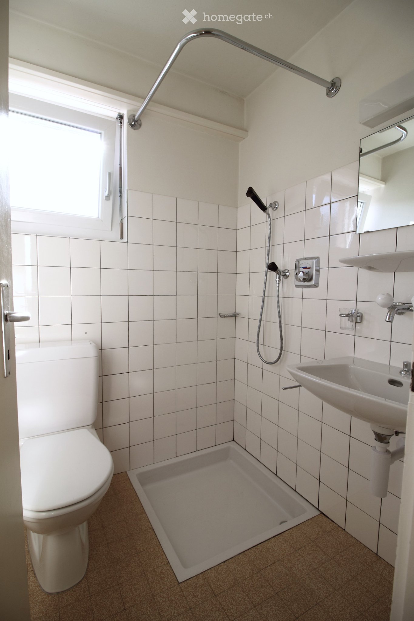 1 room apartment, photo 3 of 4