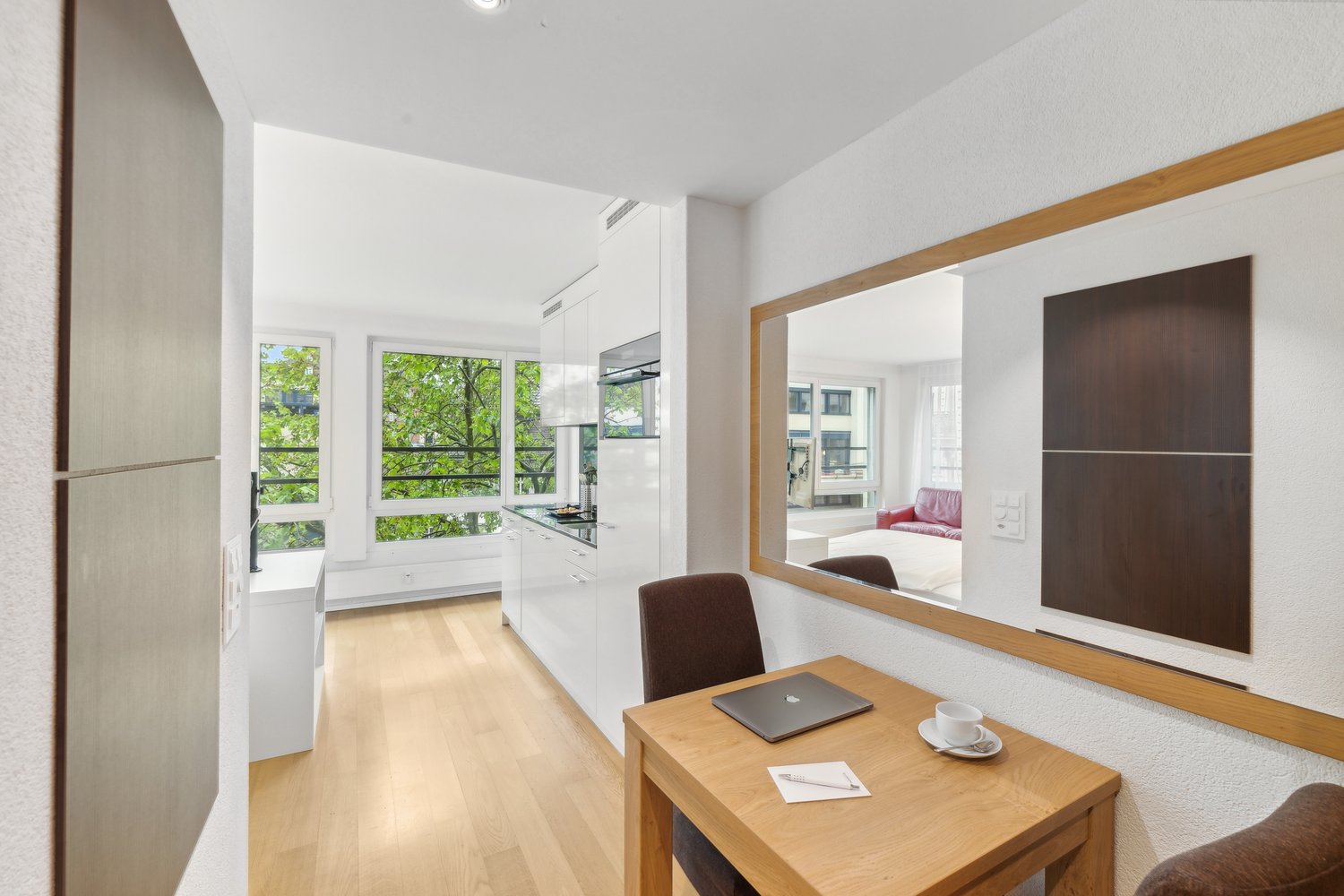 1 room furnished flat