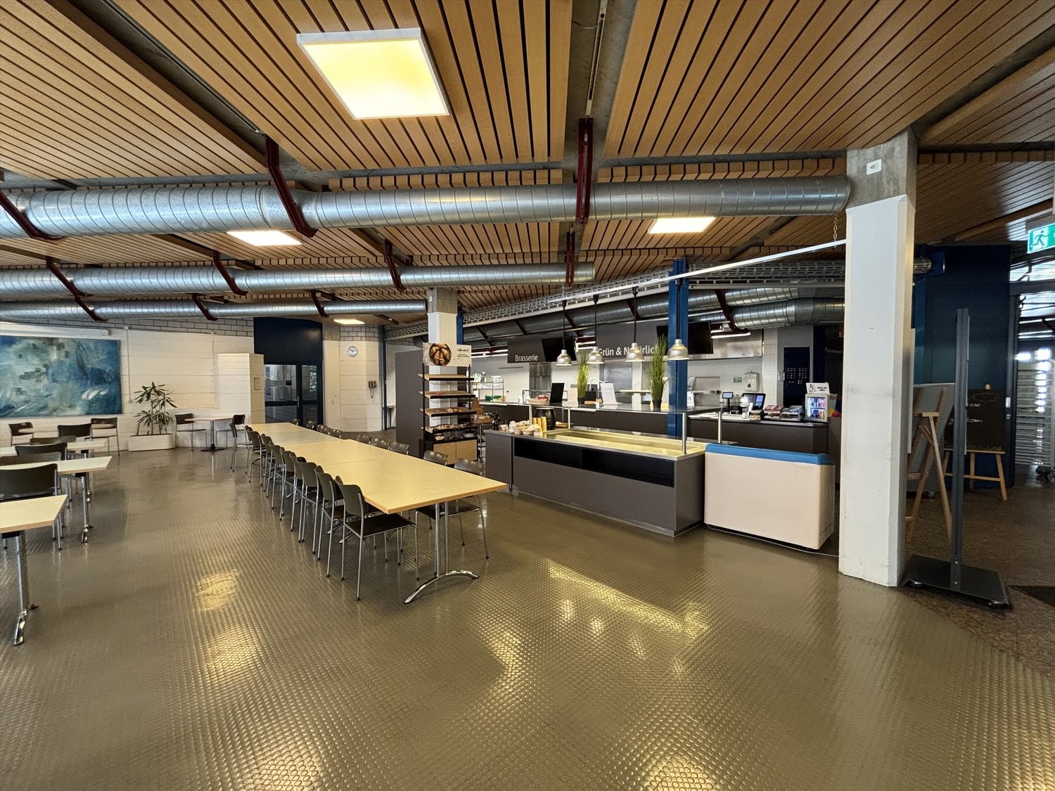 800m² restaurant, photo 3 of 8