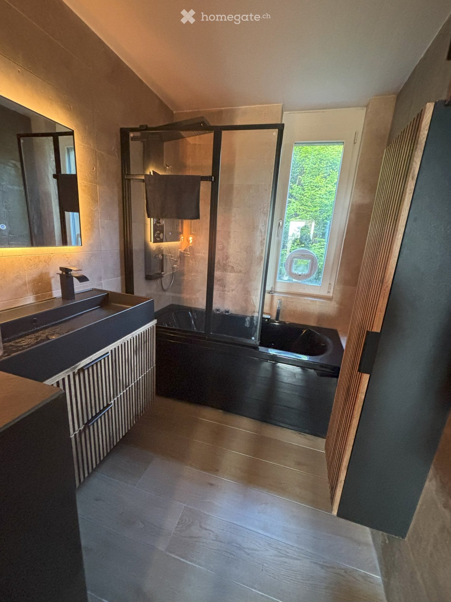 1 room single room