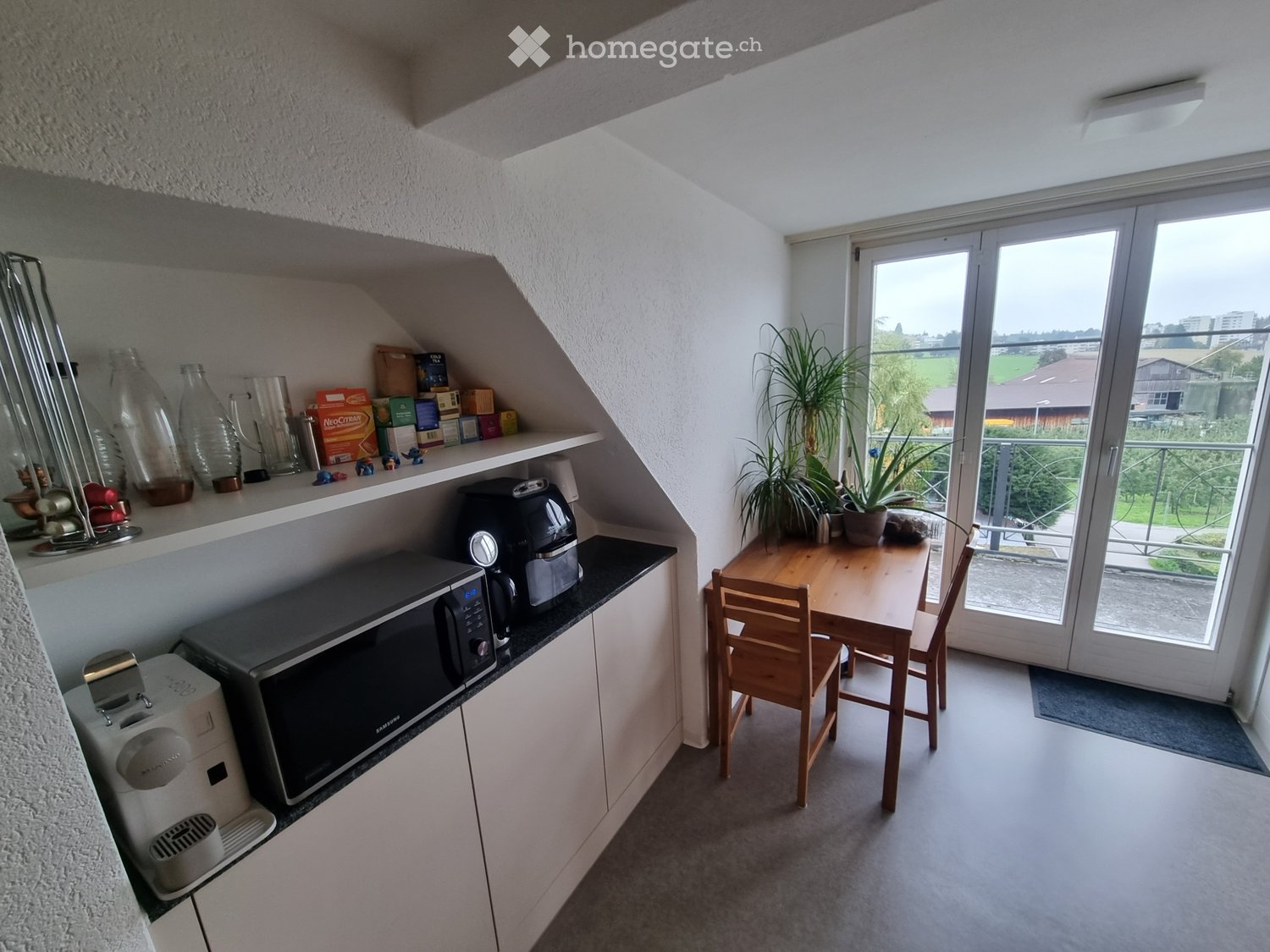 1 room single room