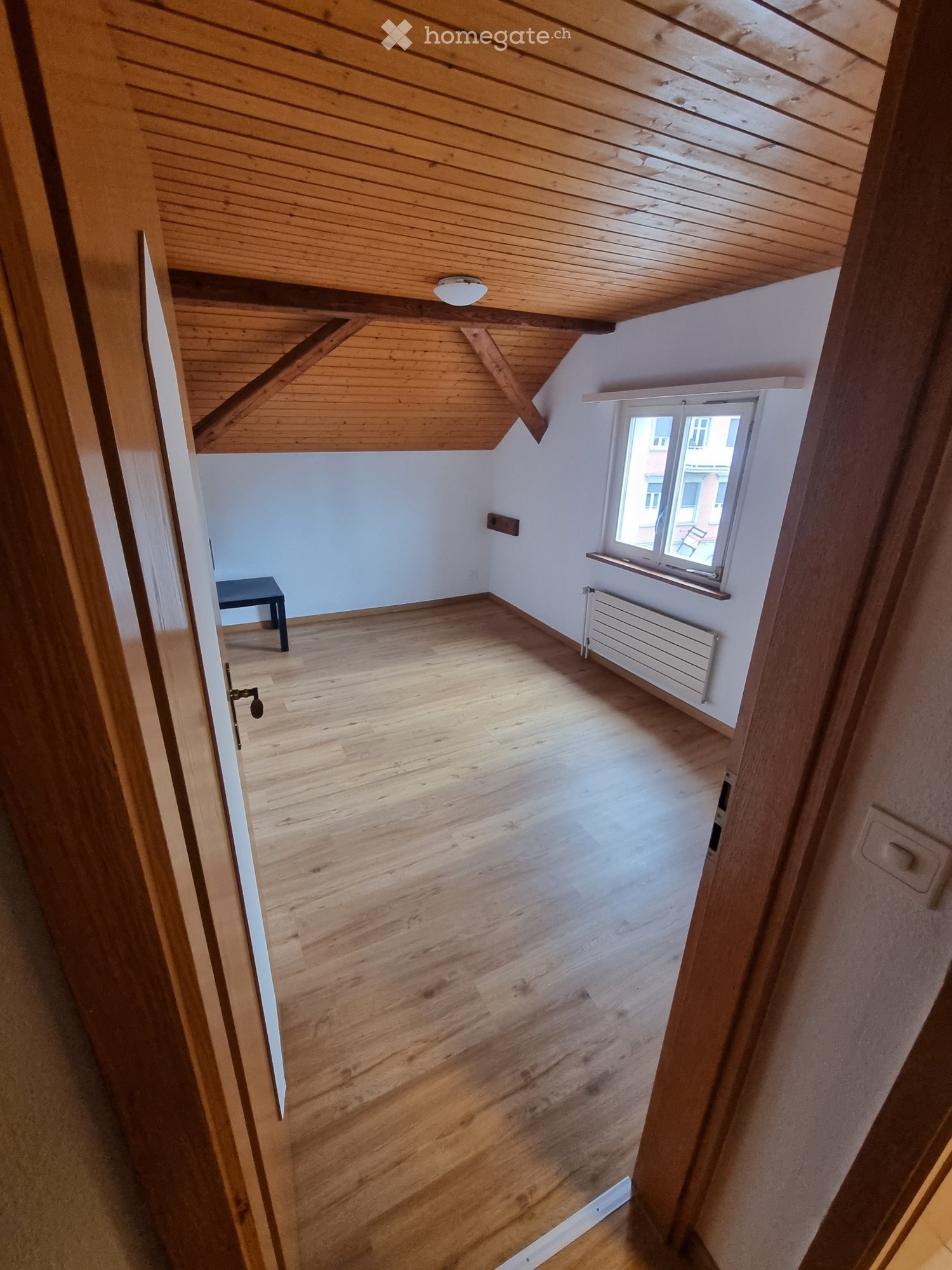 1 room single room