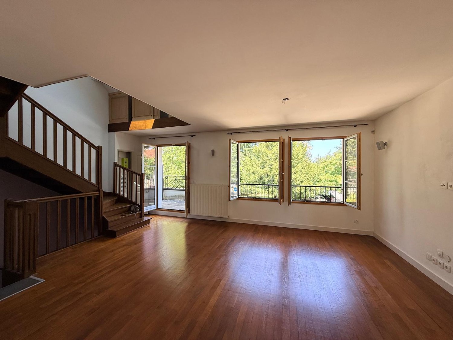 7 rooms duplex, photo 1 of 10