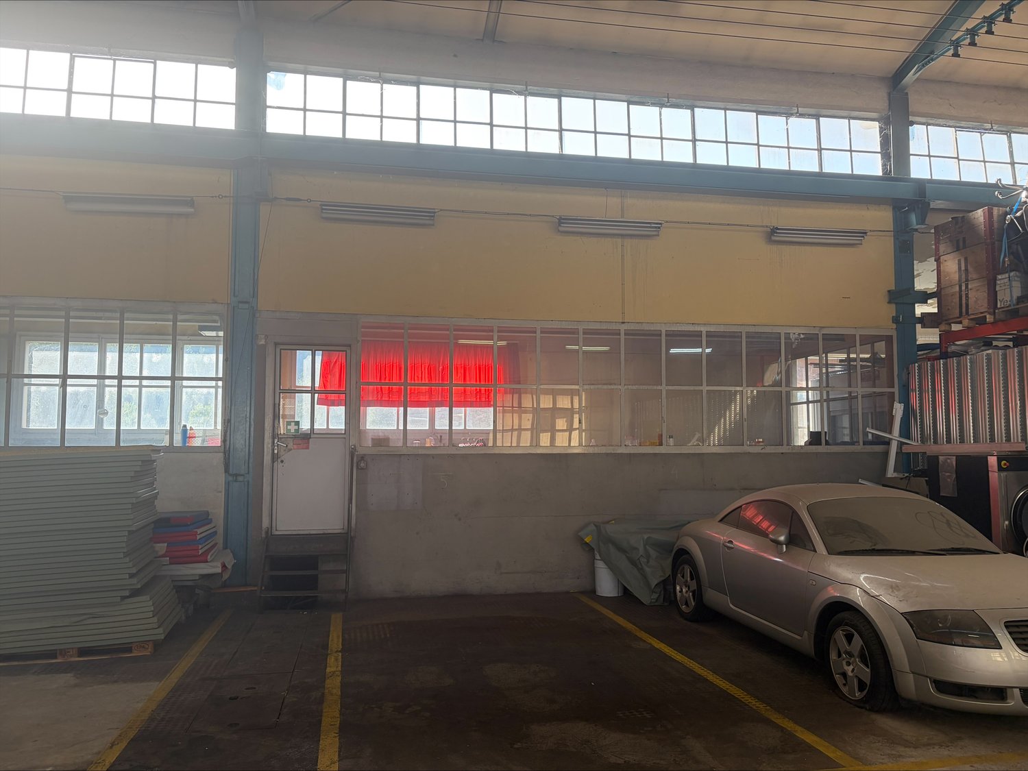 640m² commercial, photo 6 of 9