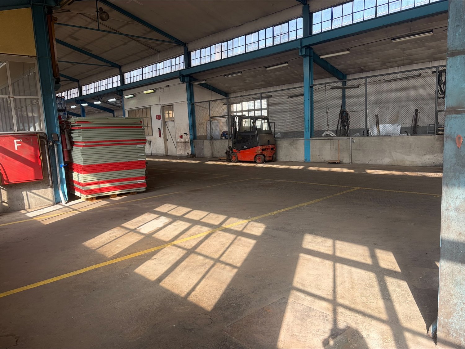 640m² commercial, photo 9 of 9