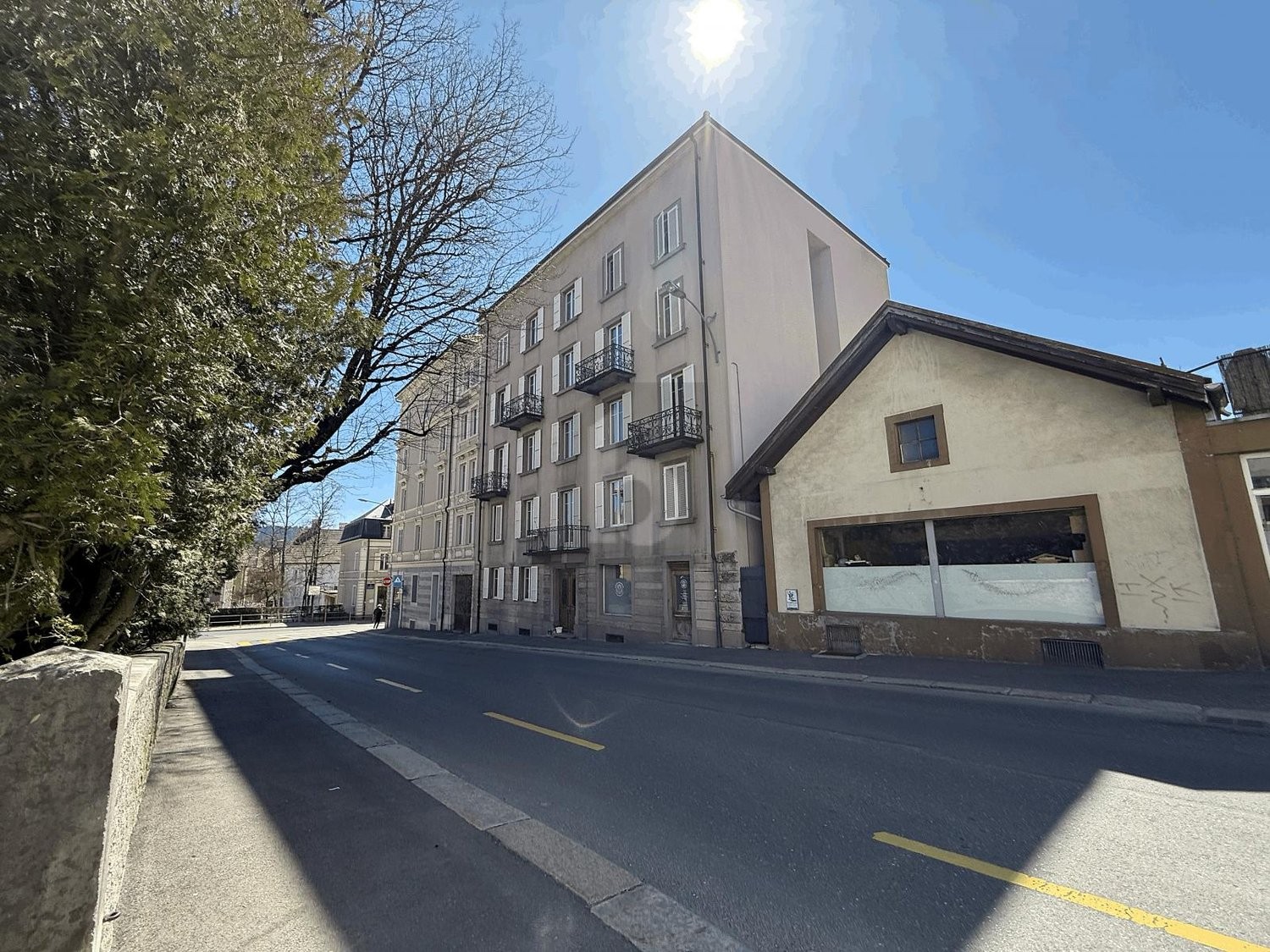 30 rooms multi family house