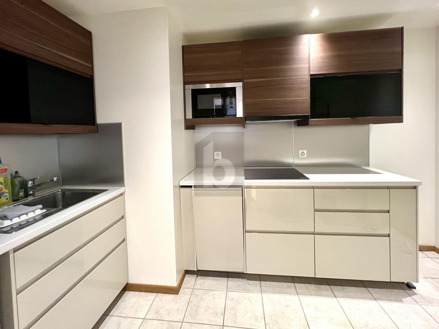 80m² office, photo 4 of 4