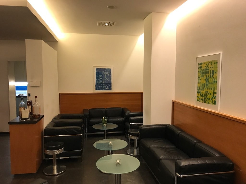 433m² office, photo 4 of 6