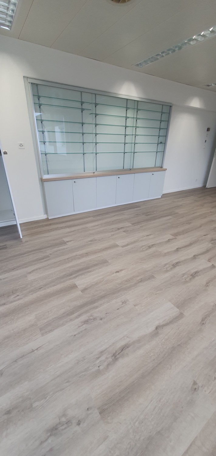 bureau de 52m²