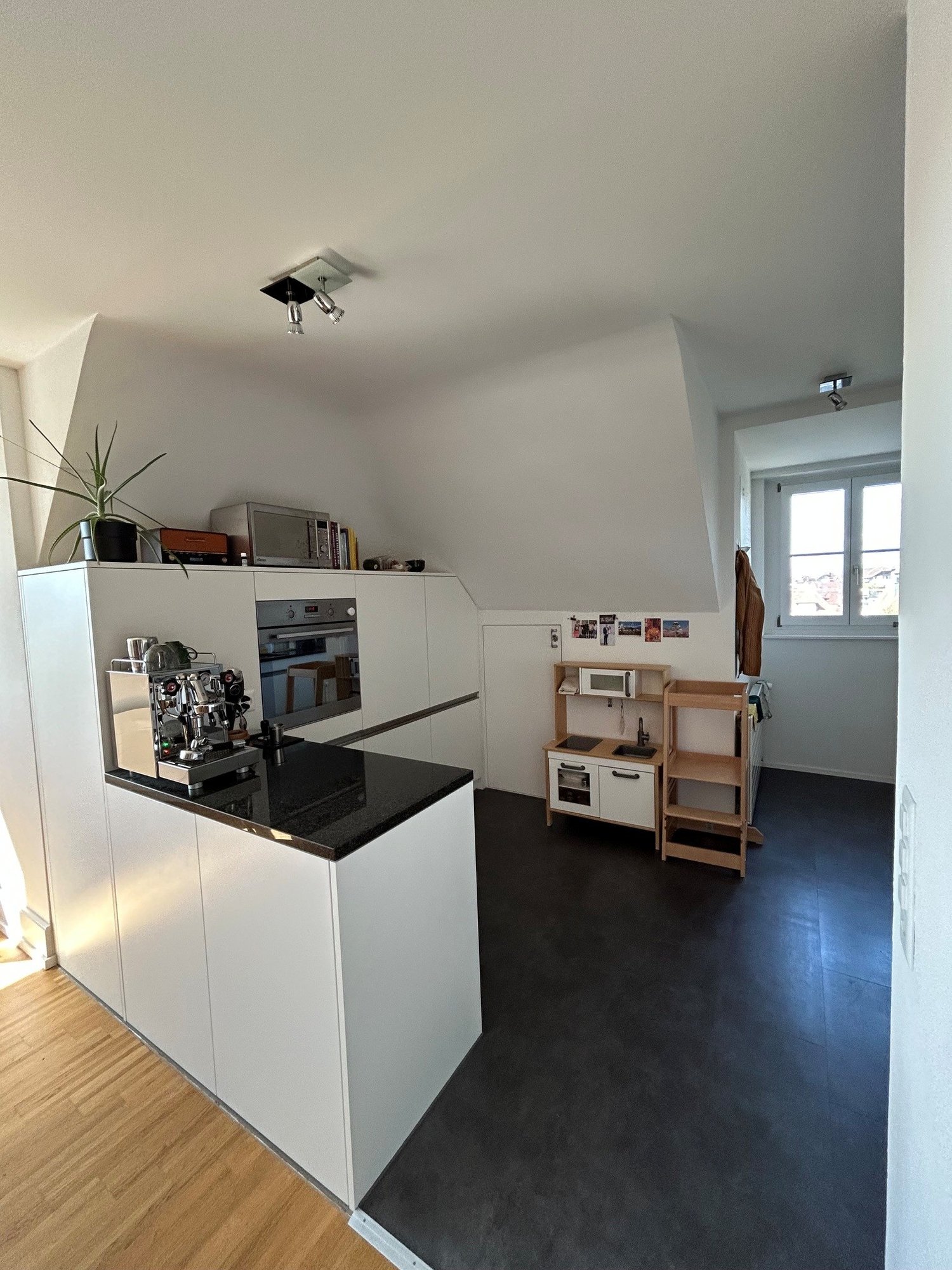 4 rooms roof flat, photo 1 of 10