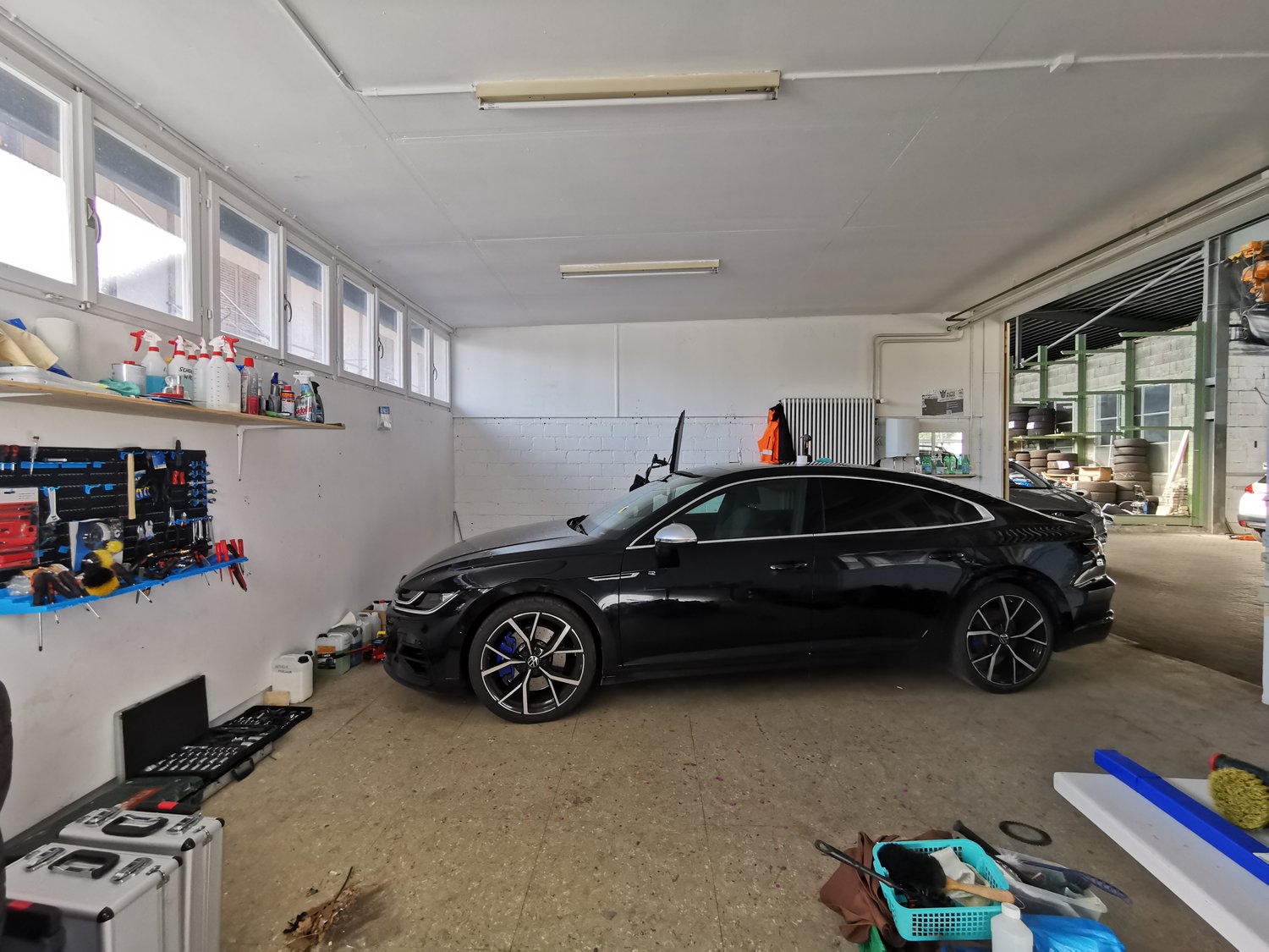 130m² commercial, photo 1 of 8