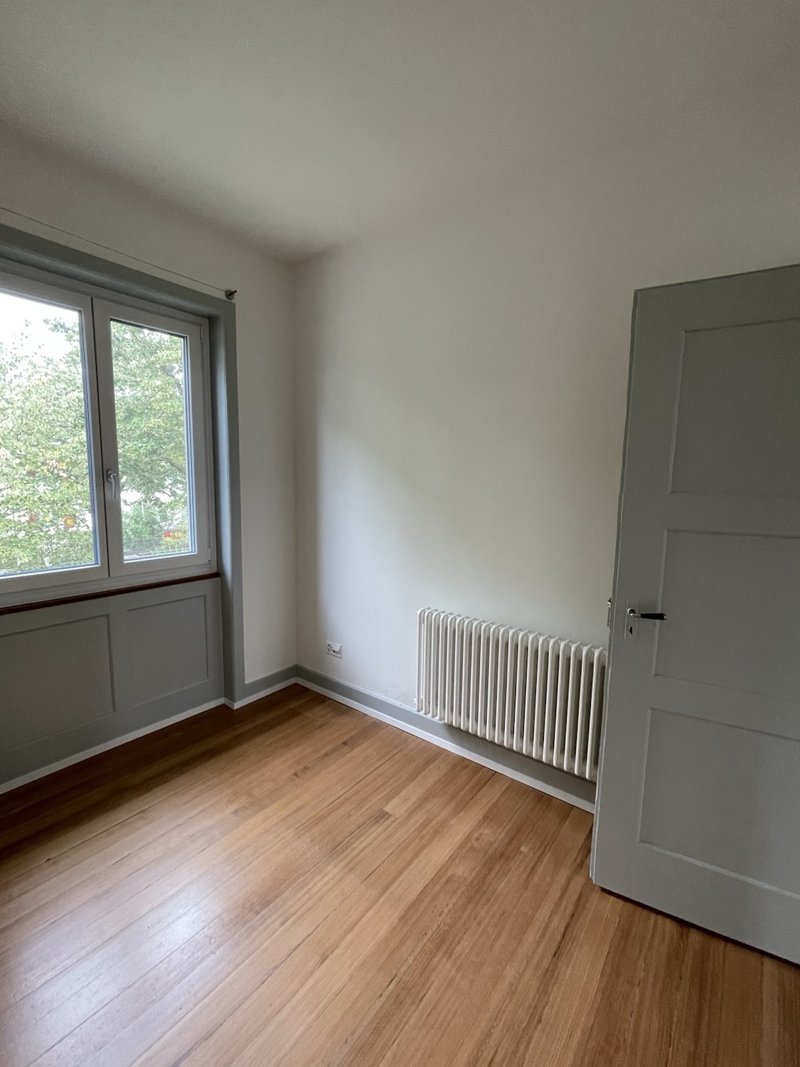 Office, photo 1 of 2