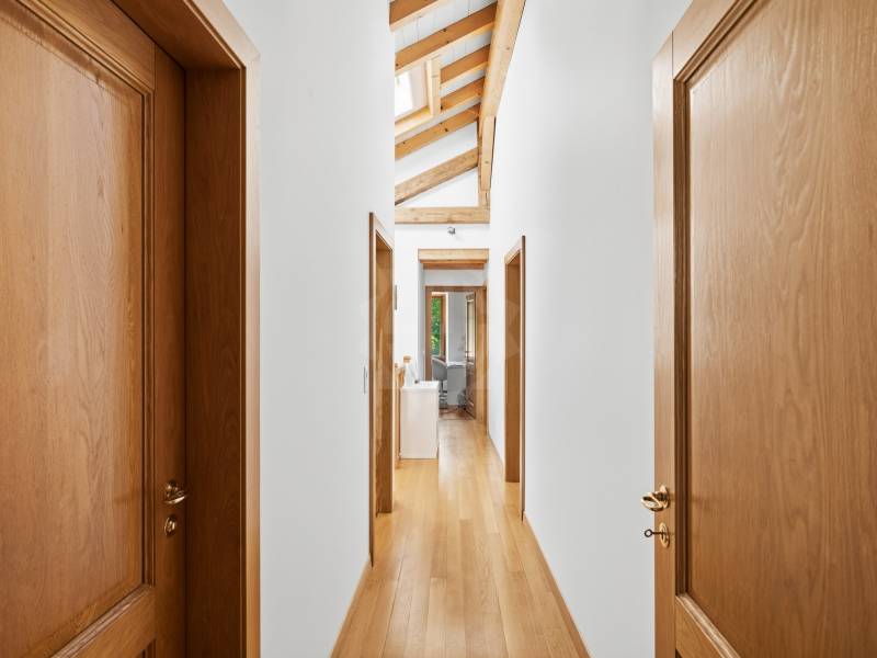 7-Zimmer-Einfamilienhaus