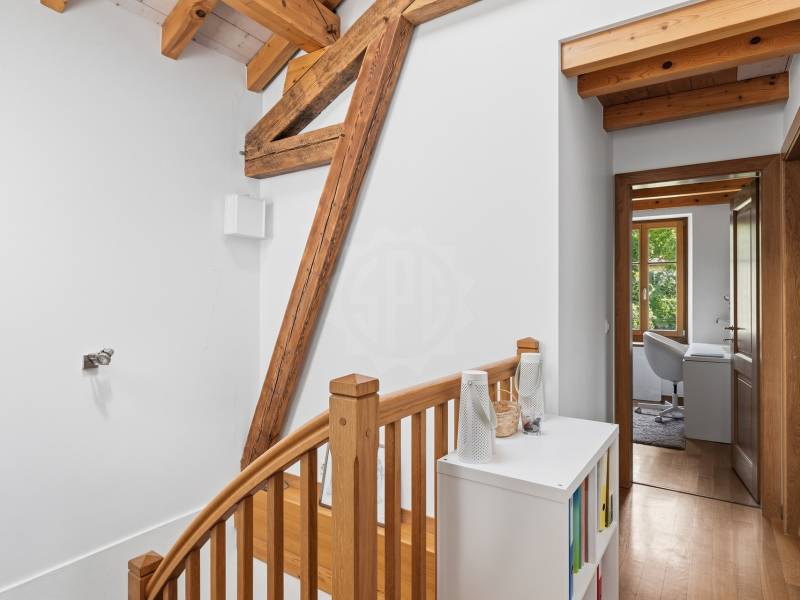 7-Zimmer-Einfamilienhaus