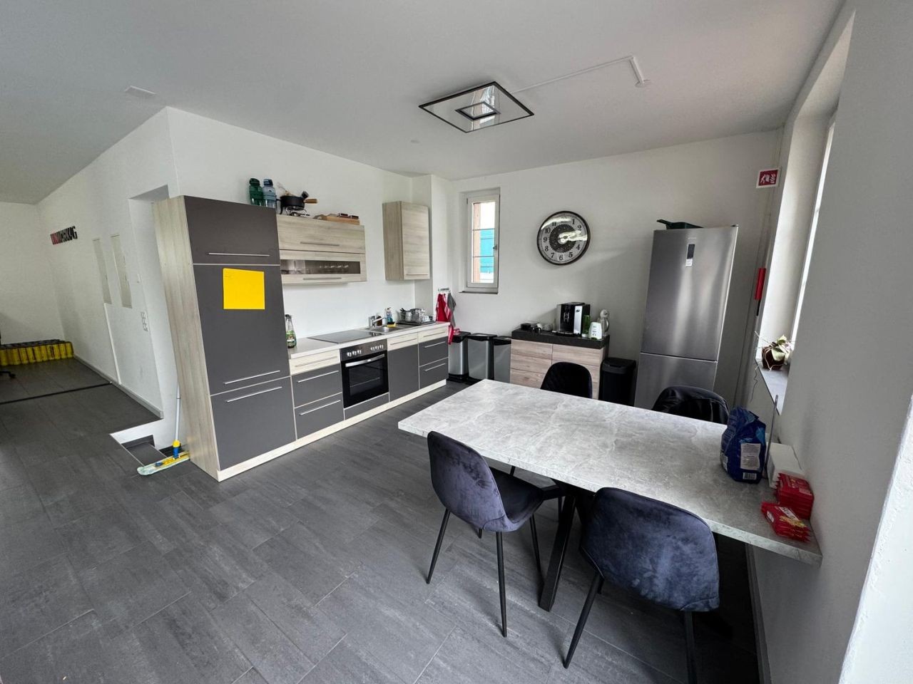 140m² commercial, photo 3 of 6