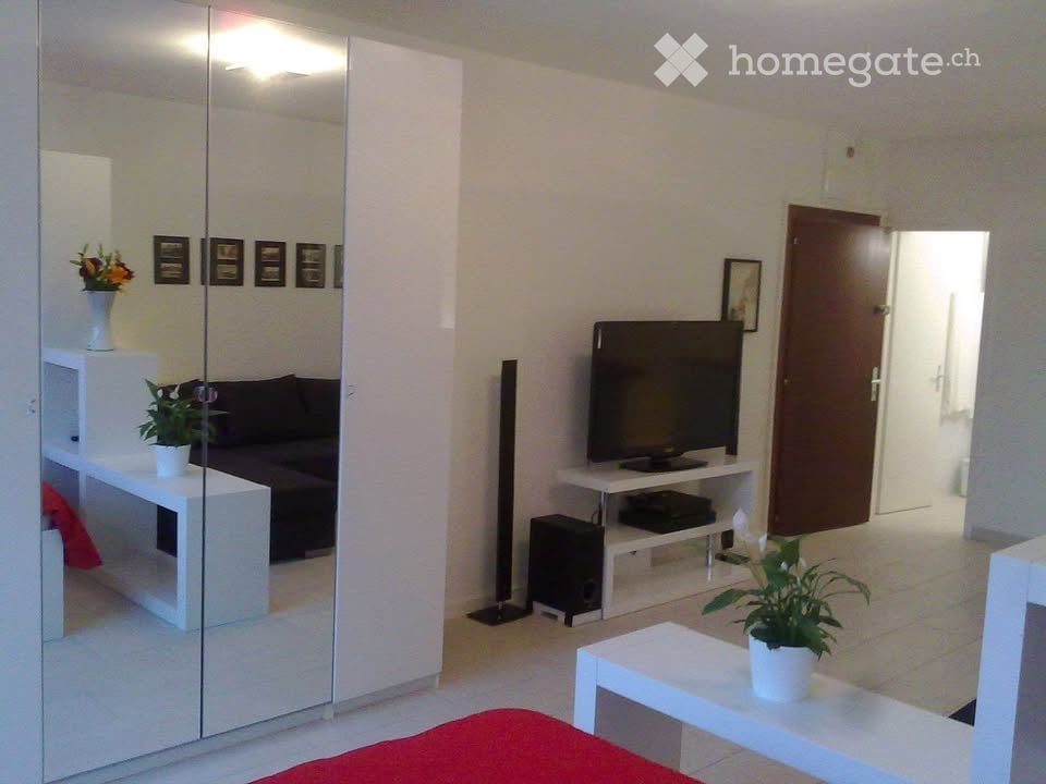 2 rooms apartment, photo 2 of 5