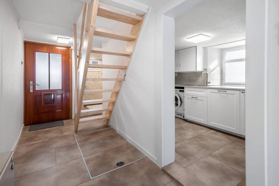 4 rooms single house