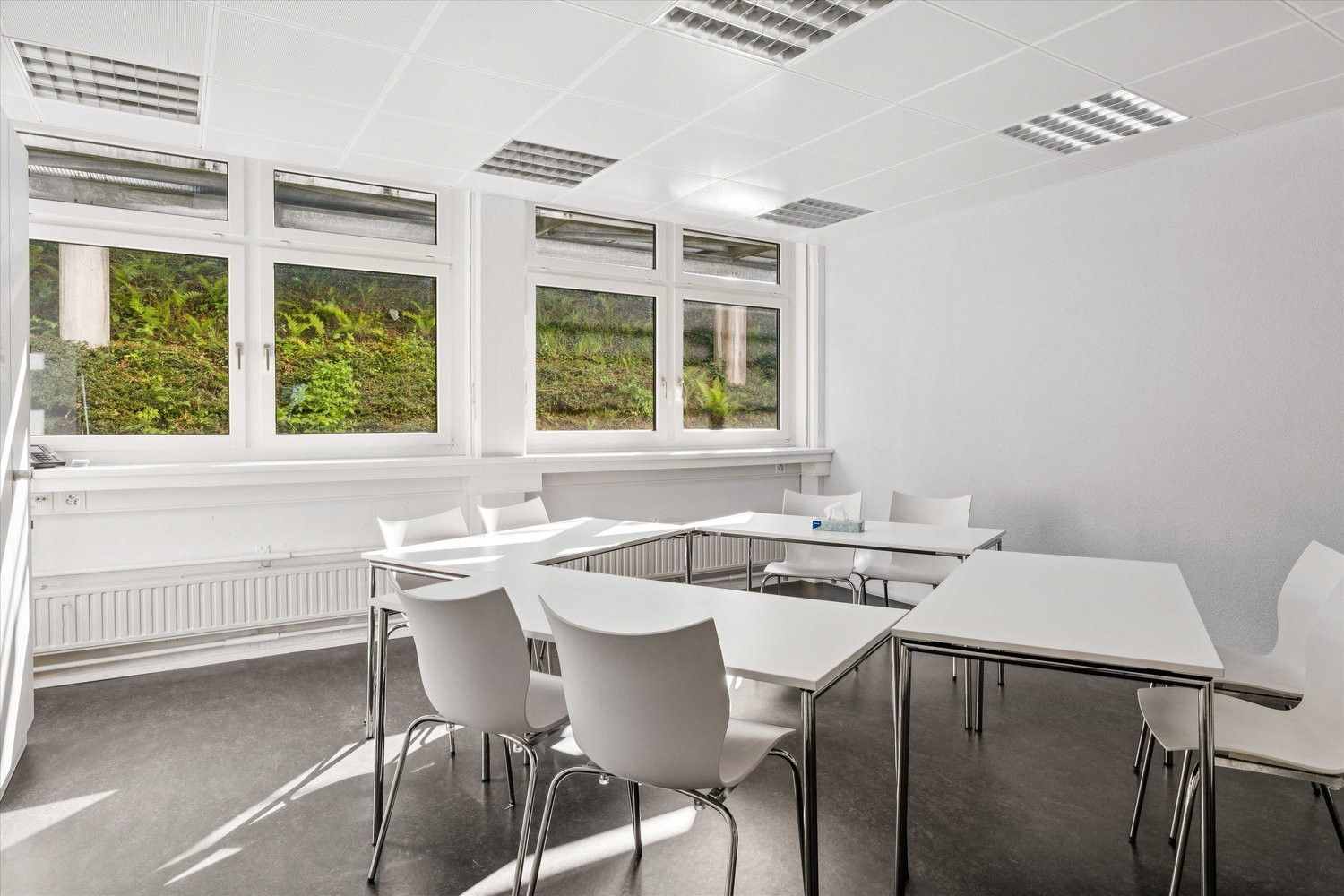 373m² office, photo 8 of 8