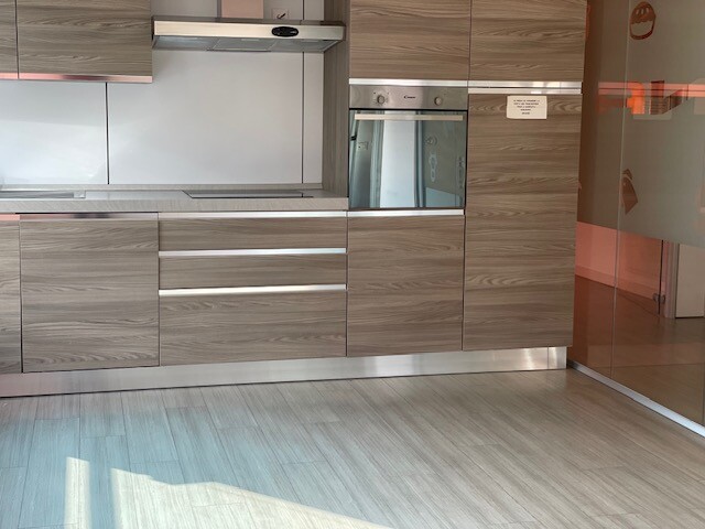 840m² living / commercial building, photo 6 of 10