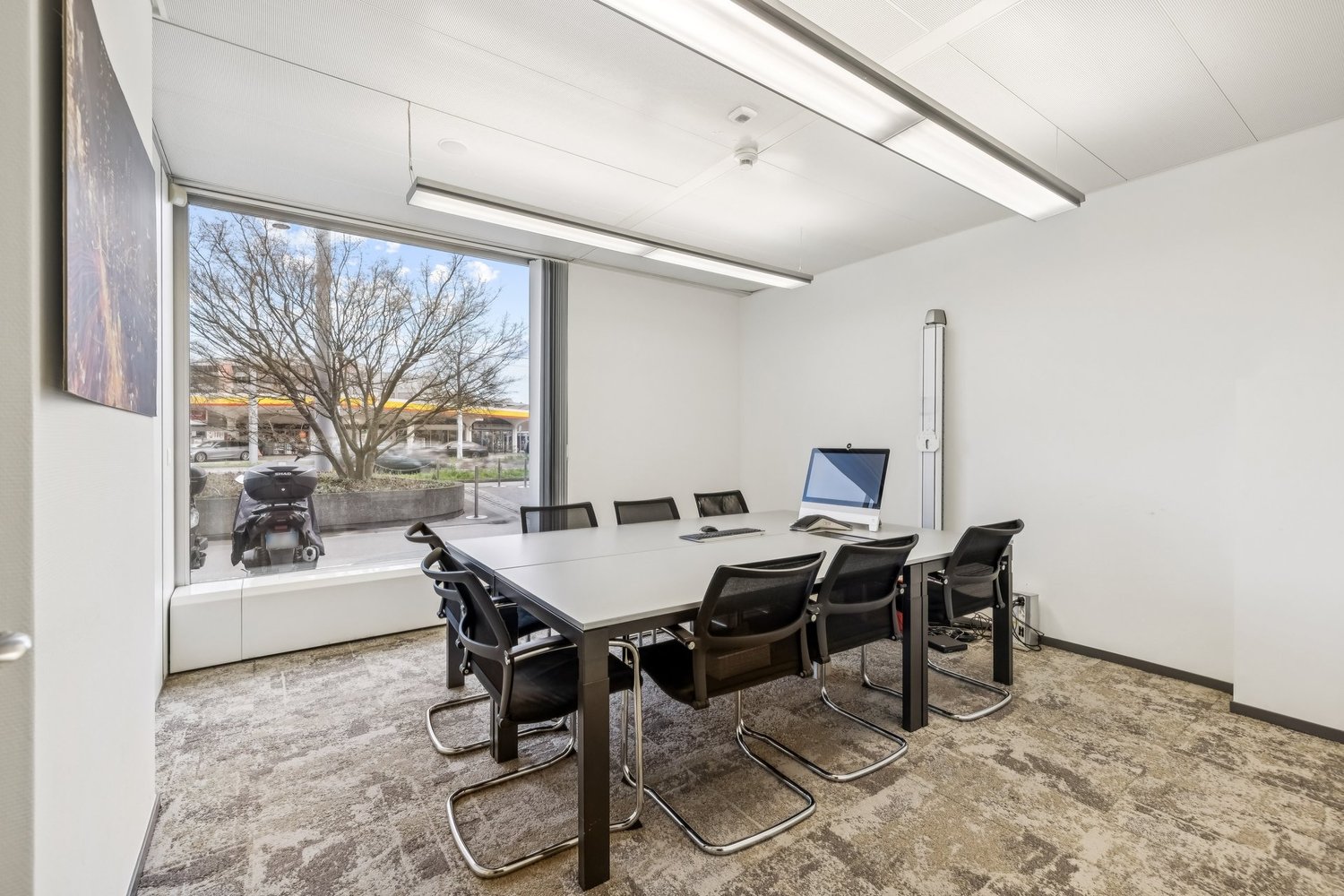 Office, photo 4 of 10