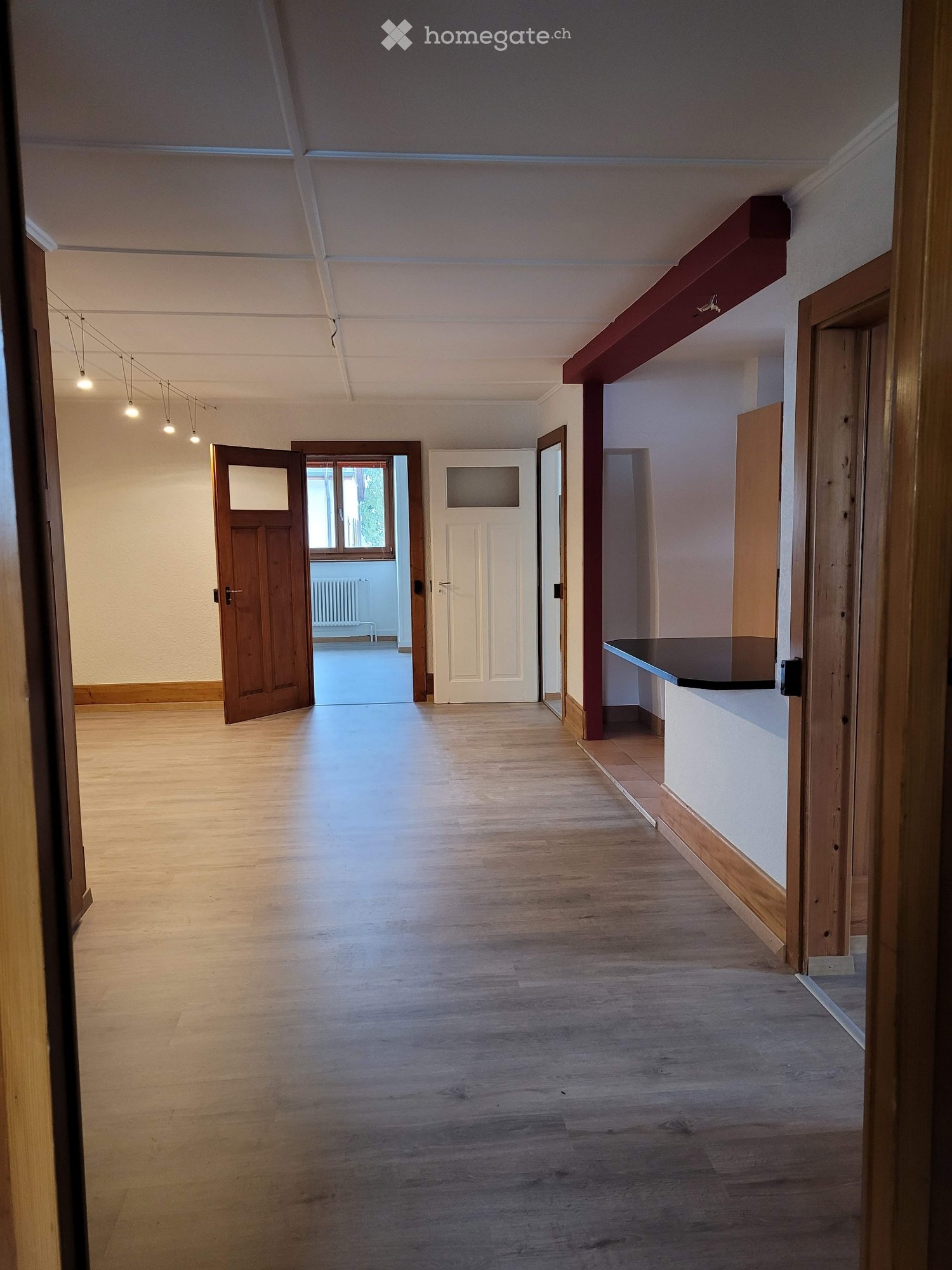 3 rooms apartment, photo 2 of 5
