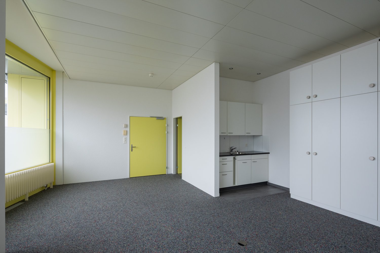 100m² office, photo 5 of 10