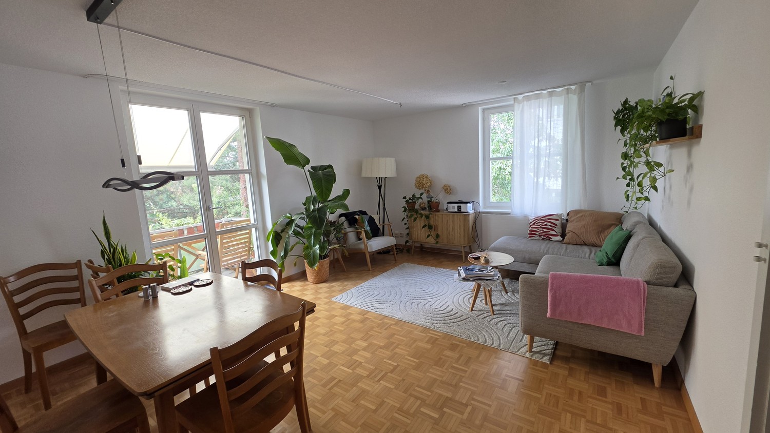 3 rooms apartment, photo 1 of 10