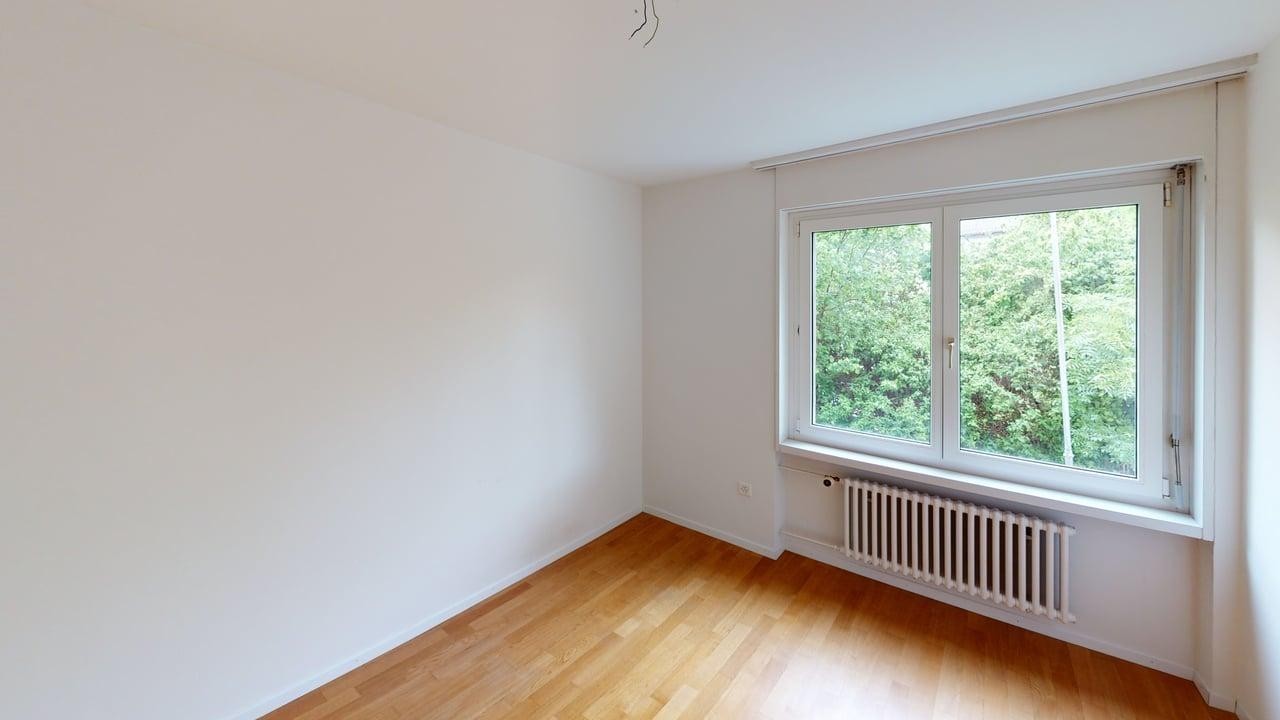 6 rooms apartment, photo 3 of 6