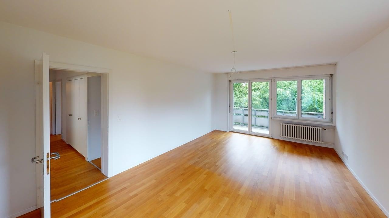 6 rooms apartment, photo 5 of 6
