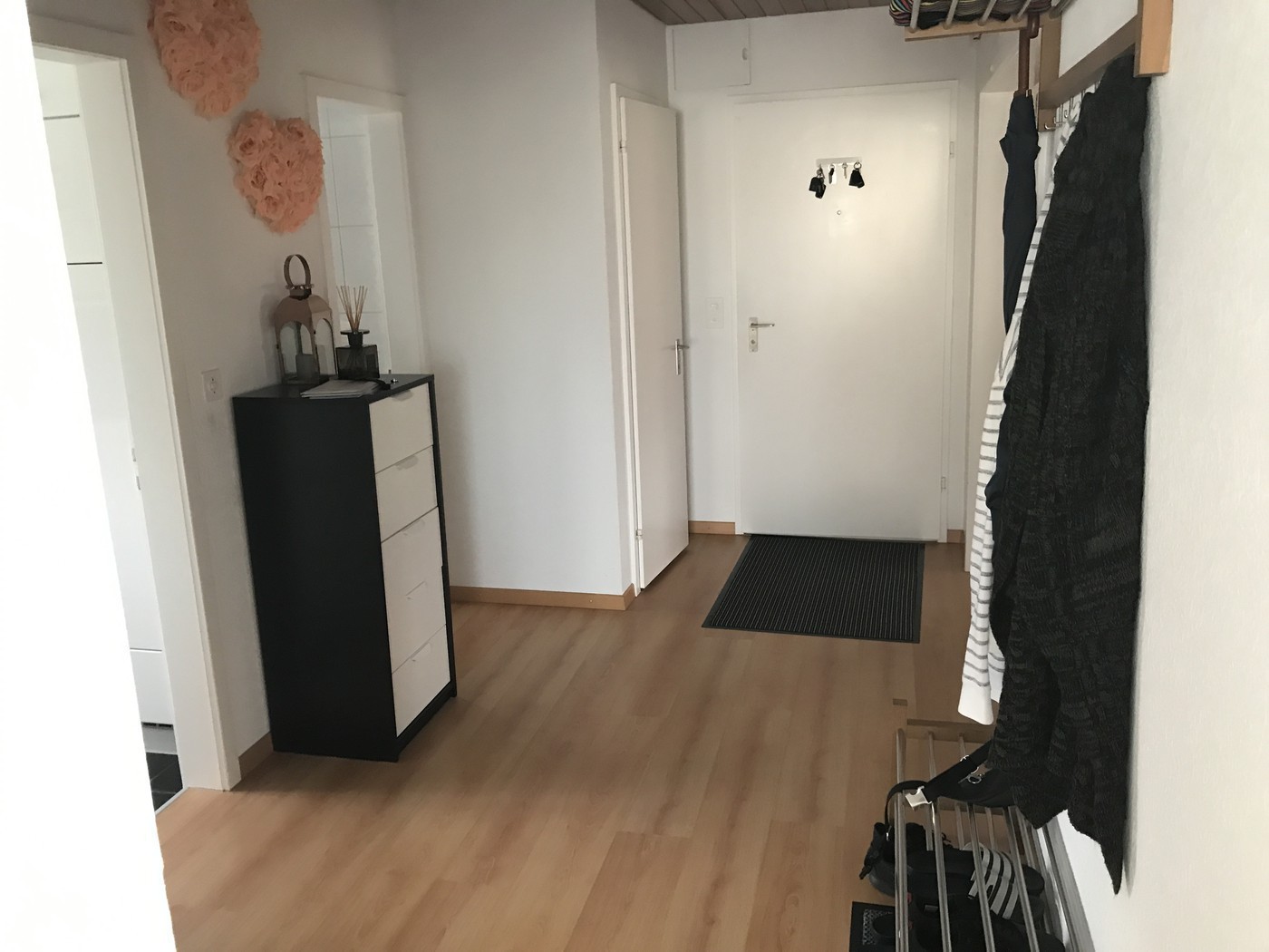 4 rooms apartment, photo 3 of 10