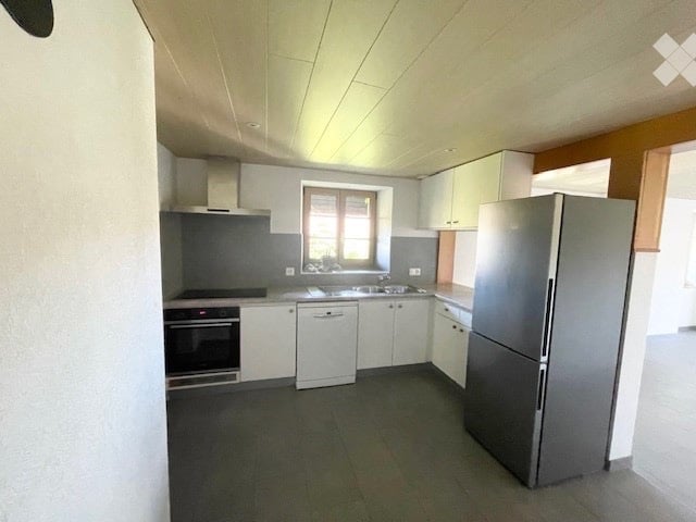7 rooms apartment
