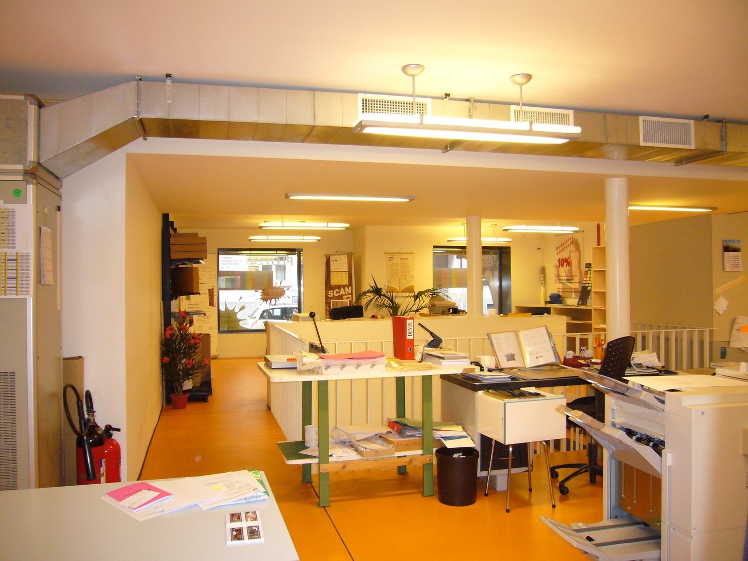 253m² Laden