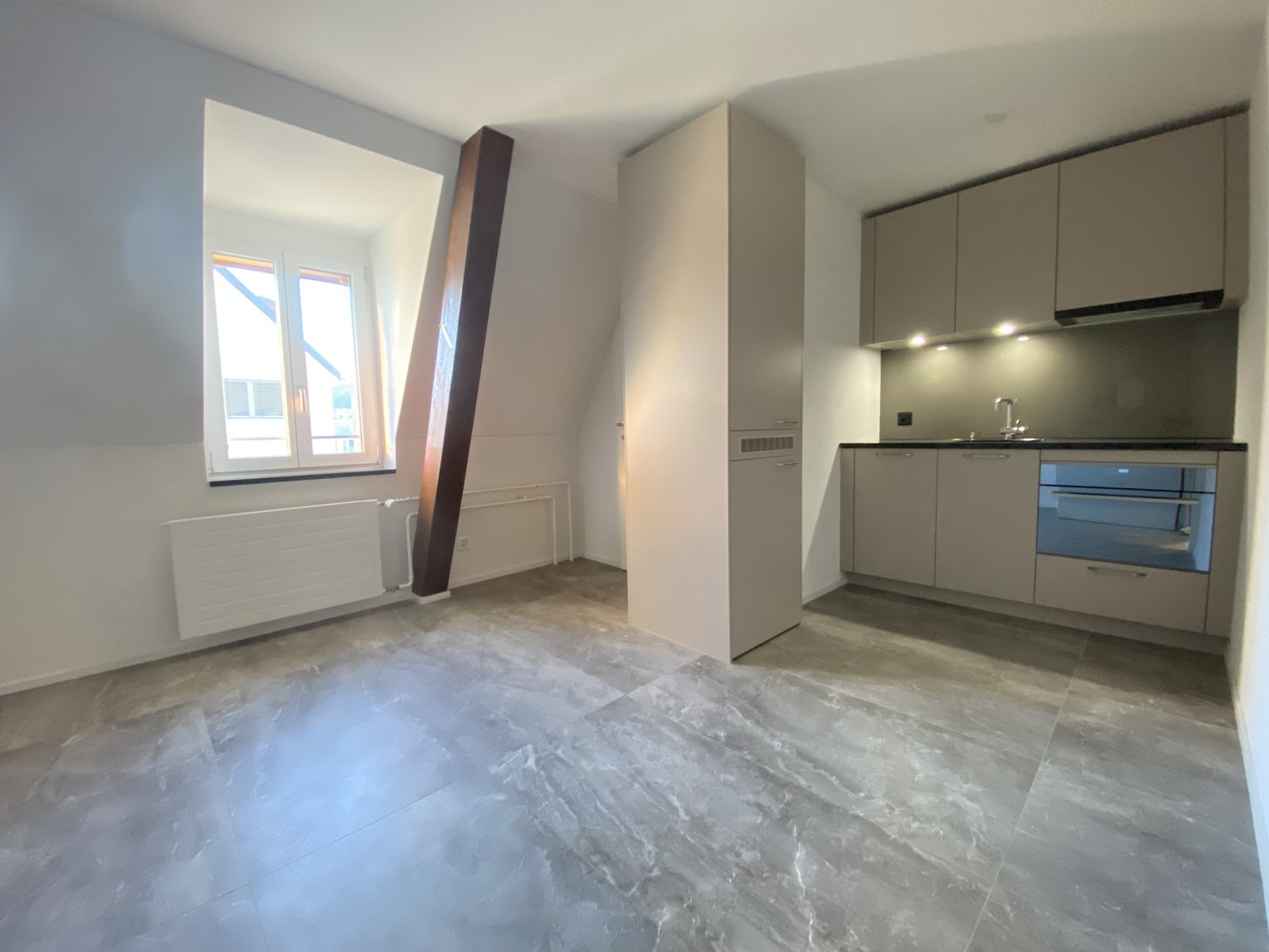 1 room apartment, photo 1 of 3