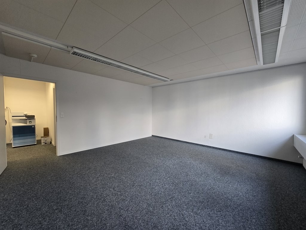 356m² ufficio, foto 5 di 7