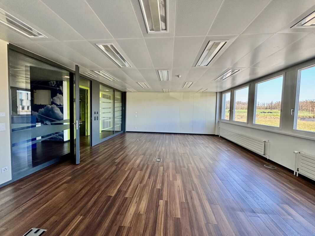 750m² office, photo 6 of 10