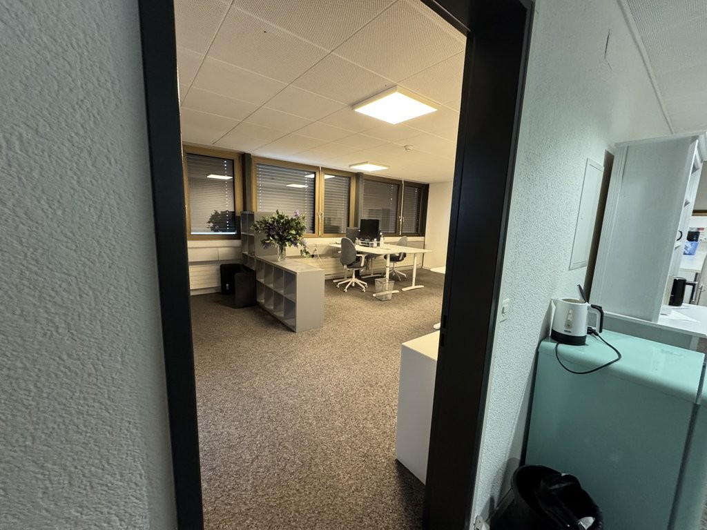 58m² commercial, photo 6 of 9