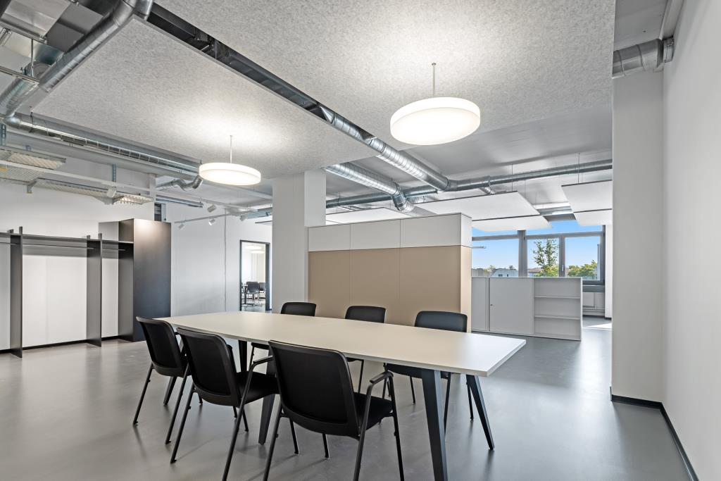 183m² office, photo 4 of 10