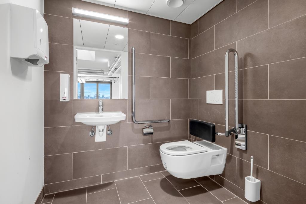 183m² office, photo 8 of 10