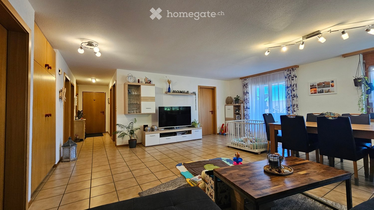 4 rooms apartment, photo 1 of 5