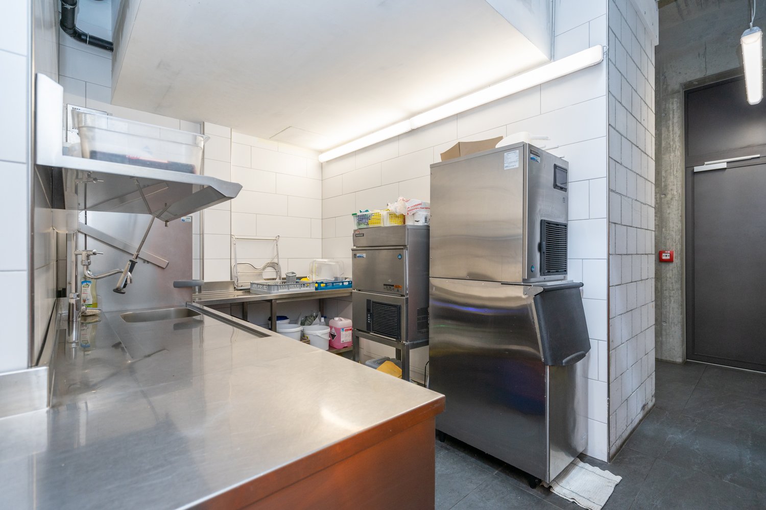345m² restaurant, photo 10 of 10
