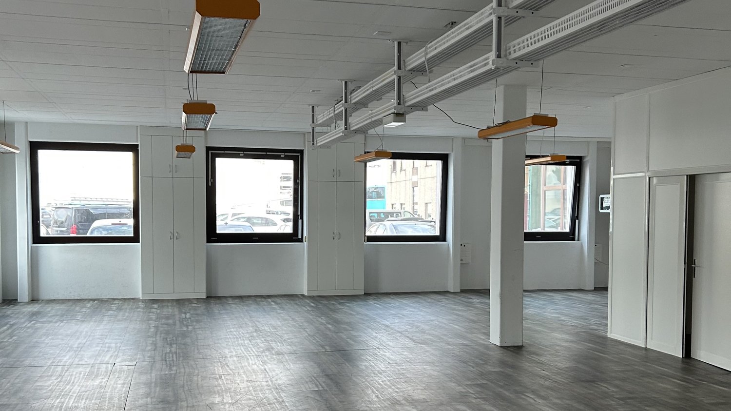 440m² industrial object, photo 3 of 10