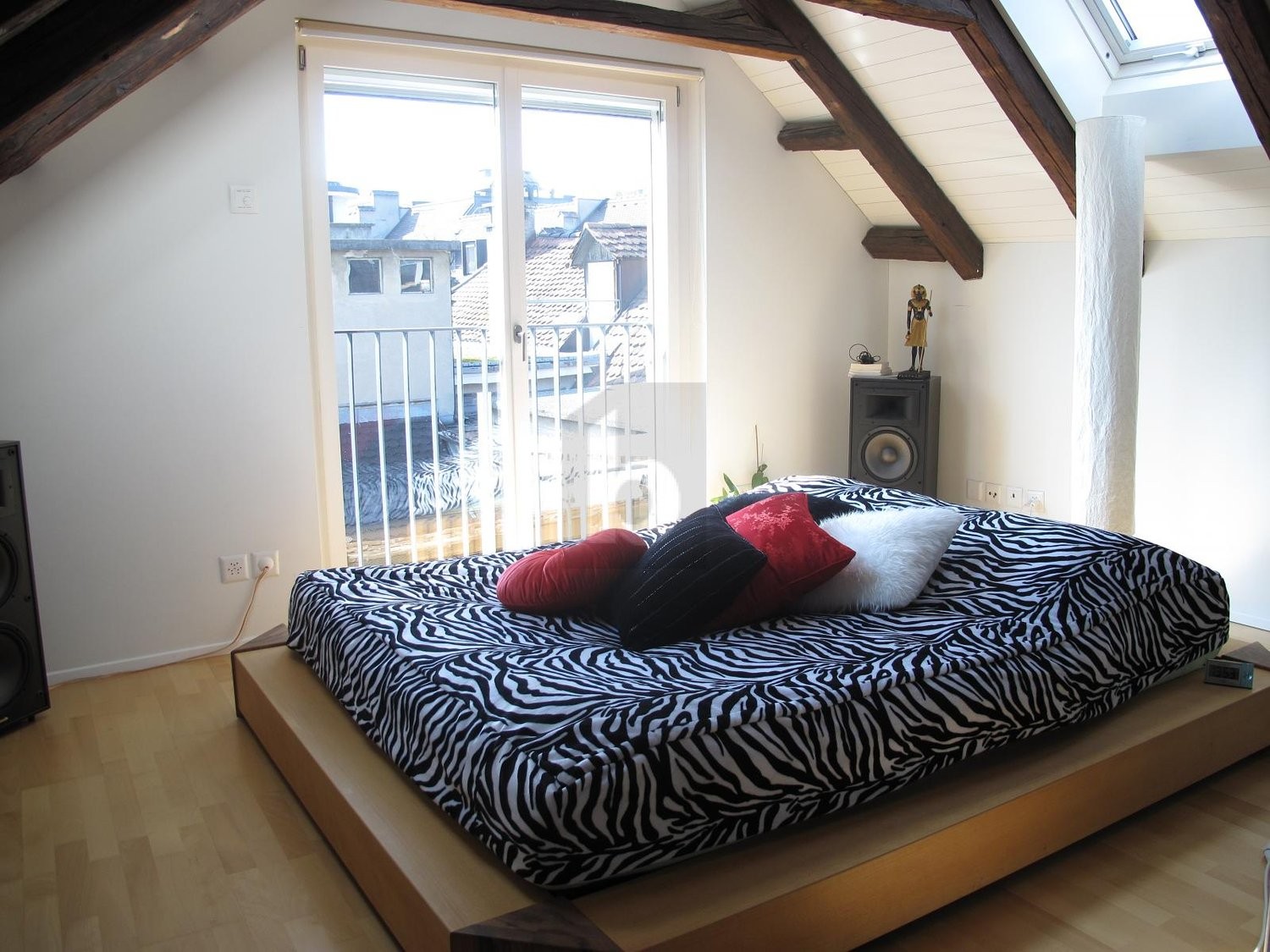 315m² living / commercial building, photo 4 of 4