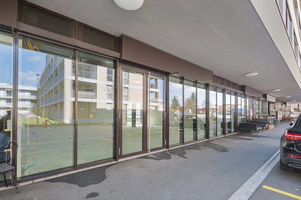 135m² commercial, photo 2 of 7